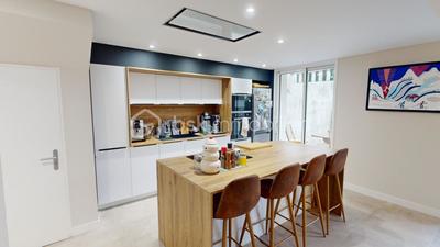 Maison - 136 m² - 5 pièces