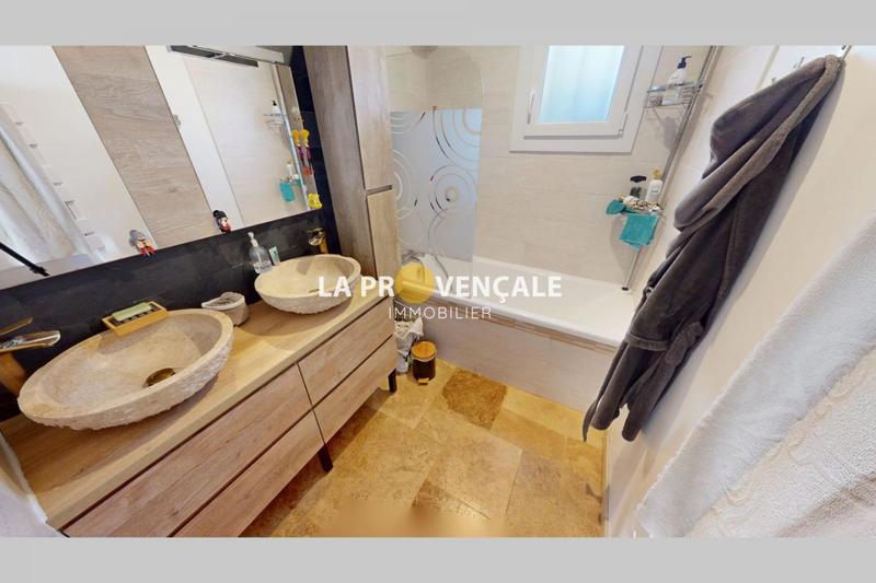 Villa - 108 m² - 5 pièces