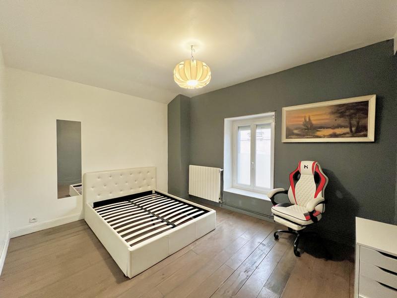 Maison - 142 m² - 5 pièces