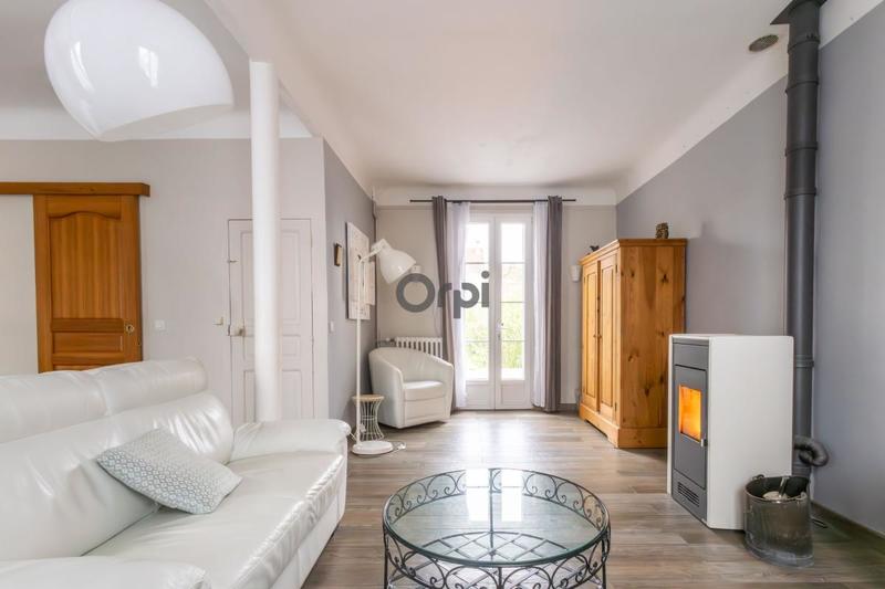 Maison - 105 m² - 4 pièces