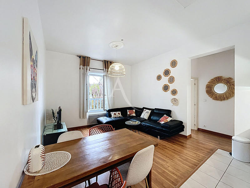 Appartement - 58 m² - 3 pièces