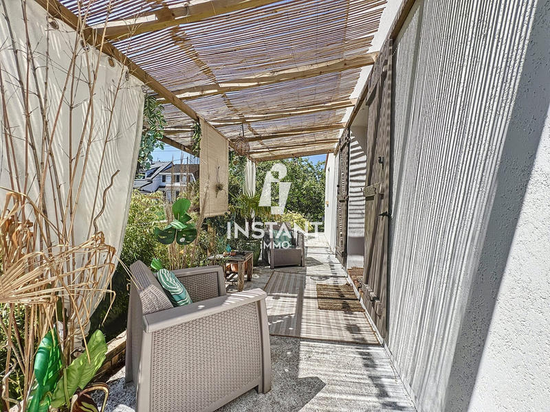 Maison - 156 m² - 8 pièces