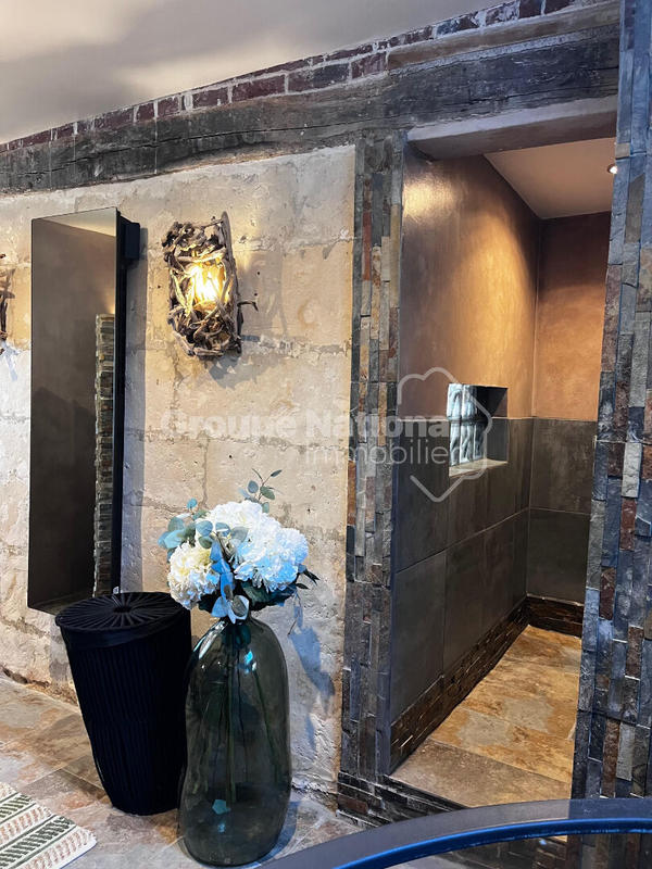 Maison - 200 m² - 6 pièces