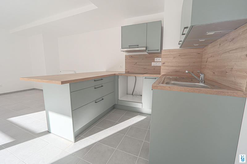 Appartement - 94 m² - 4 pièces