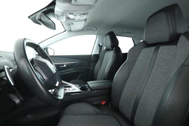 Peugeot 3008 1.5 Blue-HDi Allure Eat8 130 ch