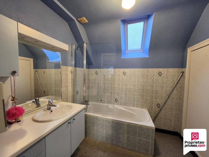 Maison - 141 m² - 6 pièces