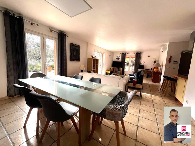 Maison - 128 m² - 6 pièces