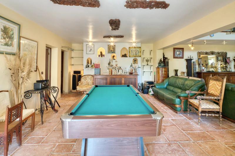 Bastide - 430 m² - 7 pièces