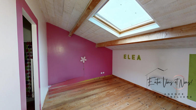 Maison ancienne - 217 m² - 7 pièces