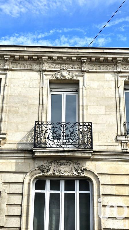 Maison de ville - 199 m² - 6 pièces