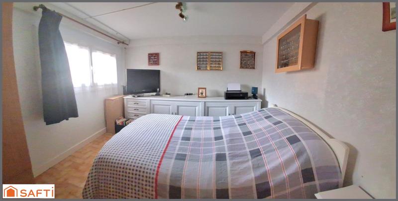 Maison - 96 m² - 6 pièces