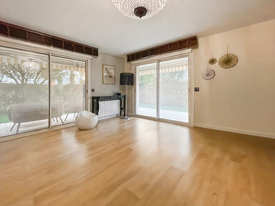 Appartement - 101 m² - 4 pièces