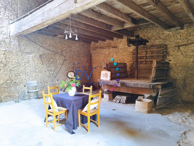 Maison ancienne - 176 m² - 6 pièces