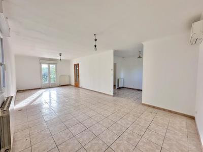 Maison - 99 m² - 4 pièces