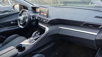 Peugeot 3008 Business hybrid 225 e-eat8 allure