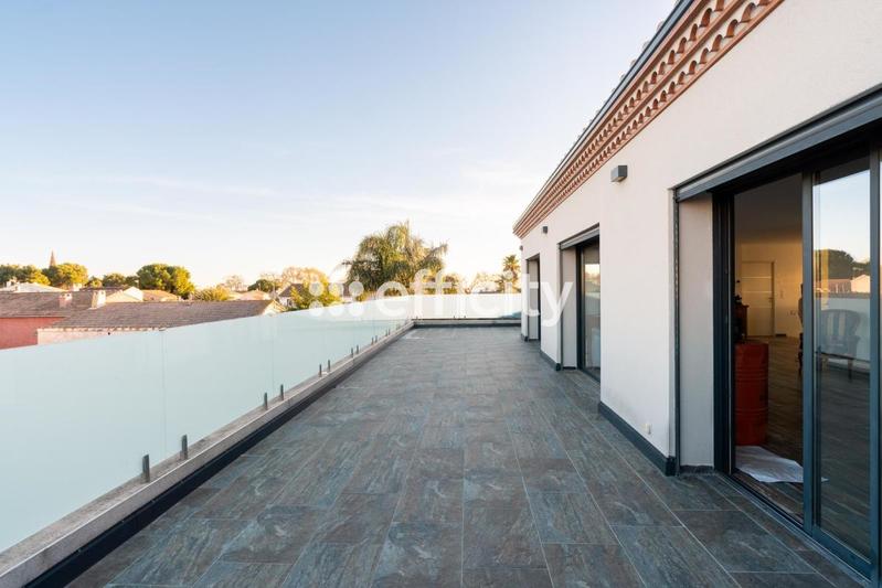 Villa - 344 m² - 7 pièces