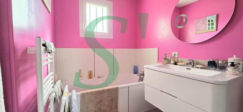 Maison - 163 m² - 7 pièces