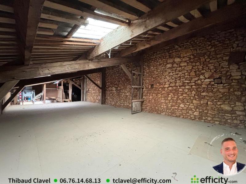 Grange - 226 m² - 2 pièces