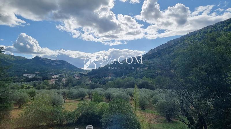 Propriété - 450 m² - 16 pièces