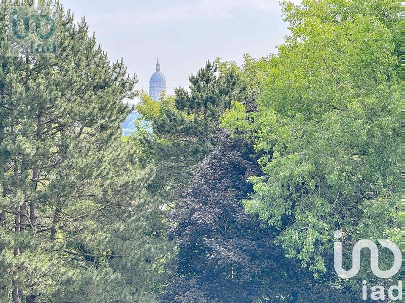 Appartement - 81 m² - 3 pièces