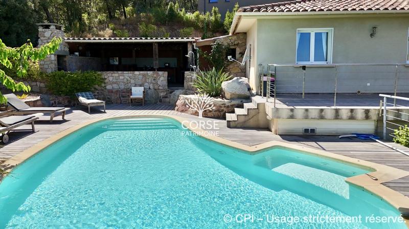 Villa - 156 m² - 6 pièces