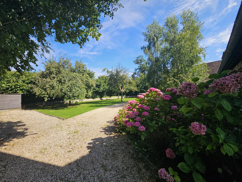 Maison - 260 m² - 8 pièces