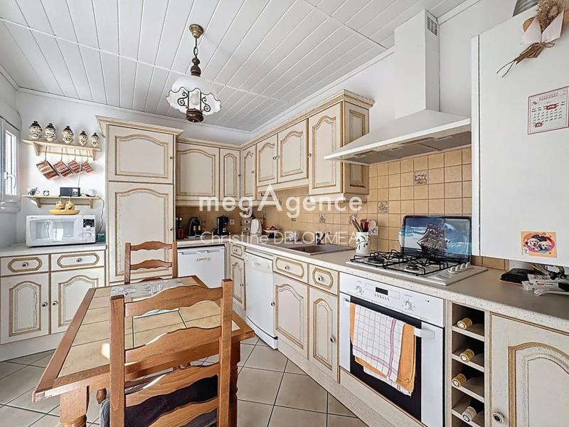 Maison - 101 m² - 5 pièces