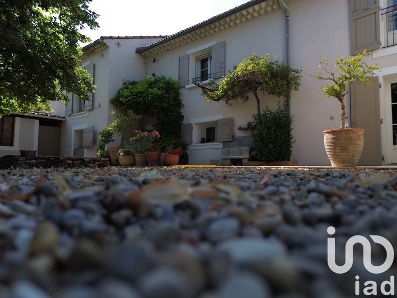 Maison - 328 m² - 11 pièces