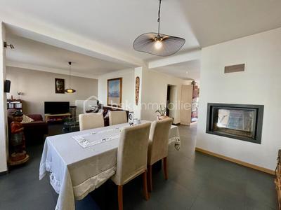 Maison de ville - 170 m² - 8 pièces