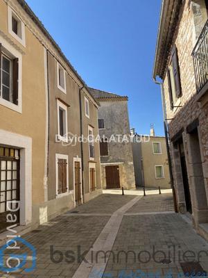 Maison de village - 205 m² - 7 pièces