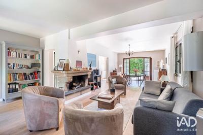 Maison - 185 m² - 6 pièces