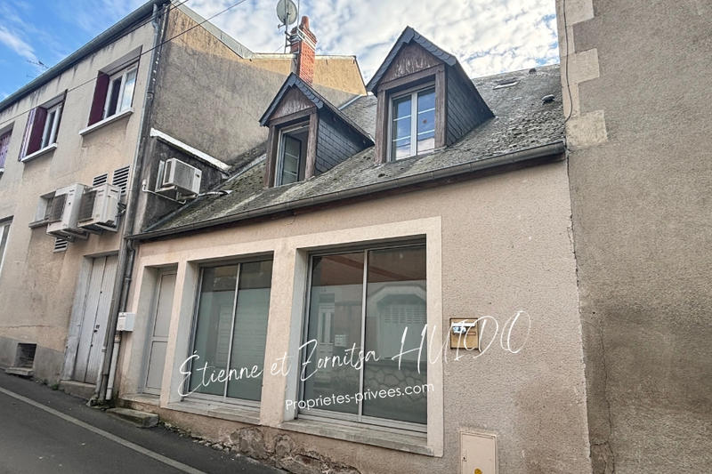 Immeuble - 146 m² - 7 pièces