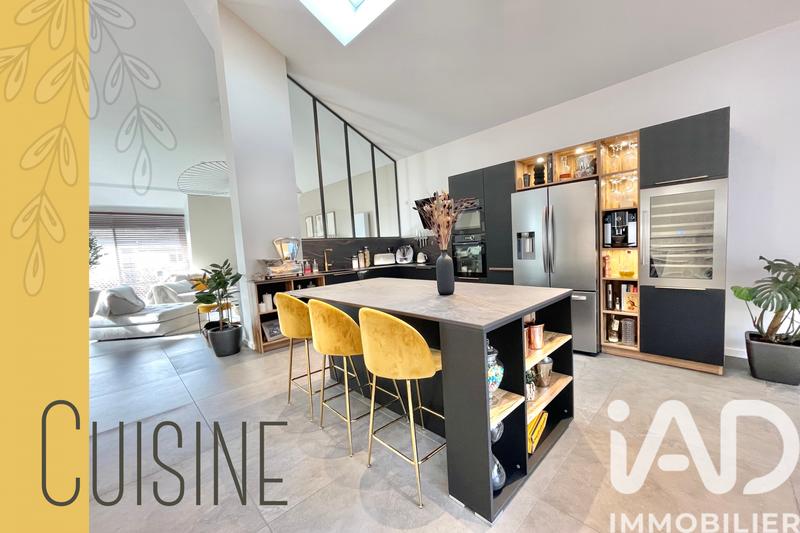 Duplex - 138 m² - 4 pièces