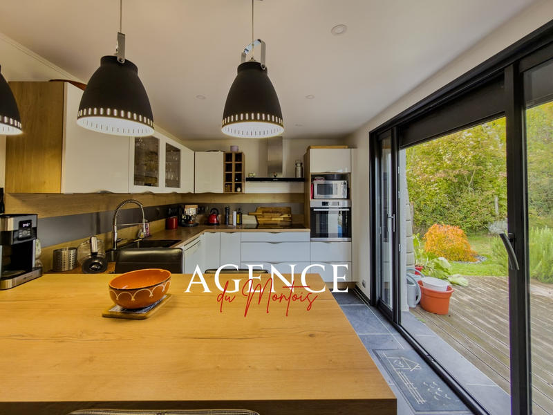 Maison - 165 m² - 5 pièces