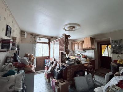 Maison - 280 m² - 4 pièces