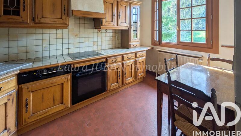 Maison - 150 m² - 7 pièces