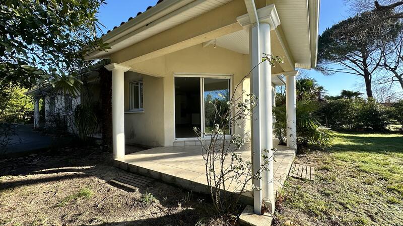 Maison - 98 m² - 4 pièces