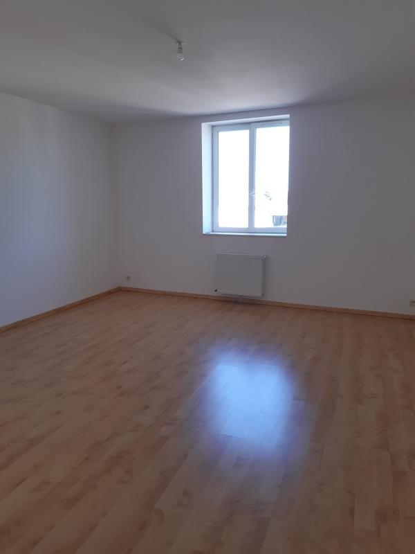 Appartement - 90 m² - 3 pièces
