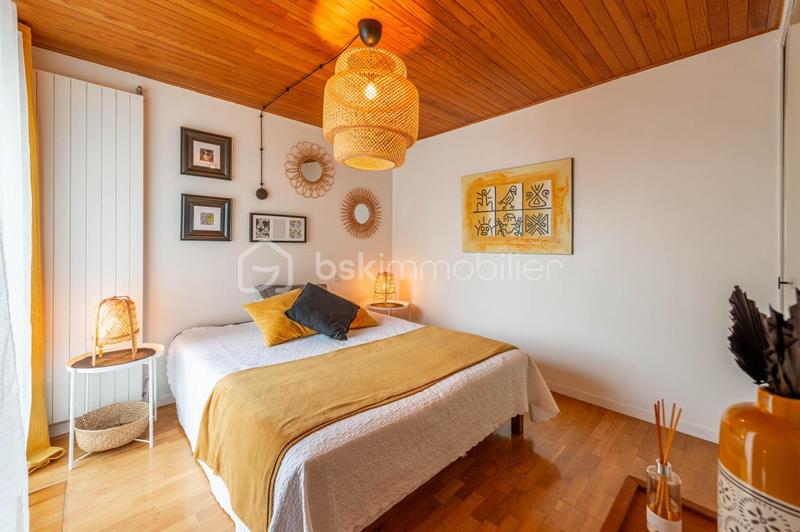 Maison d'architecte - 219 m² - 8 pièces