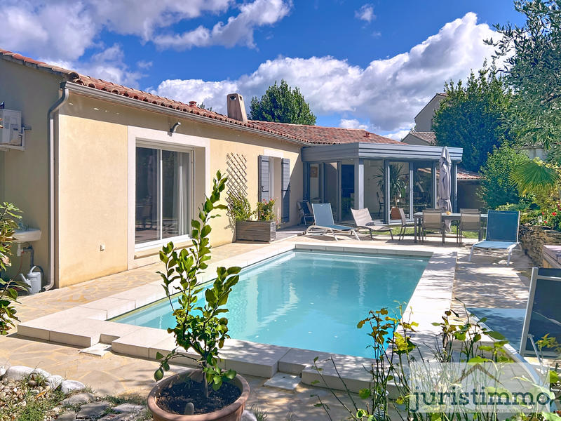 Villa - 111 m² - 6 pièces