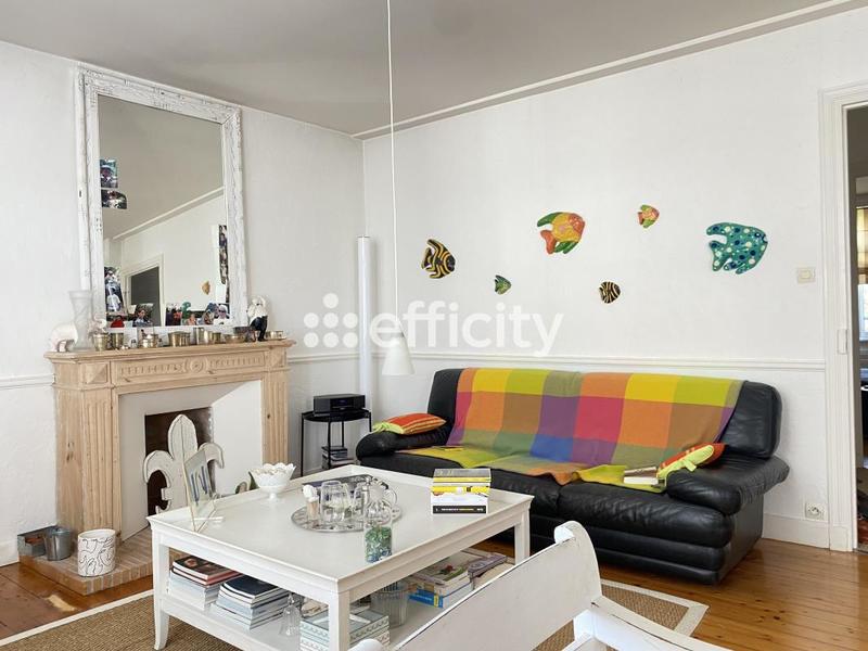 Appartement - 115 m² - 5 pièces