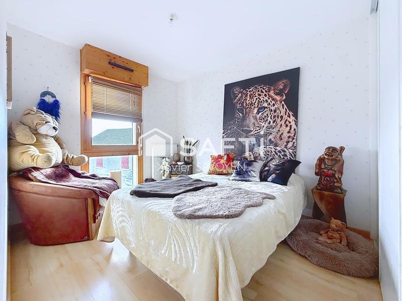 Appartement - 85 m² - 4 pièces