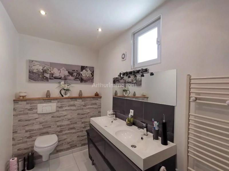 Maison - 110 m² - 6 pièces