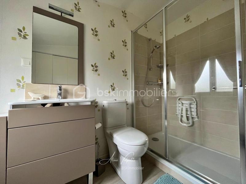 Maison - 104 m² - 5 pièces