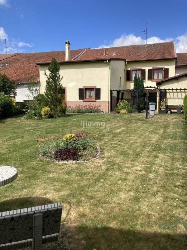 Maison - 270 m² - 5 pièces