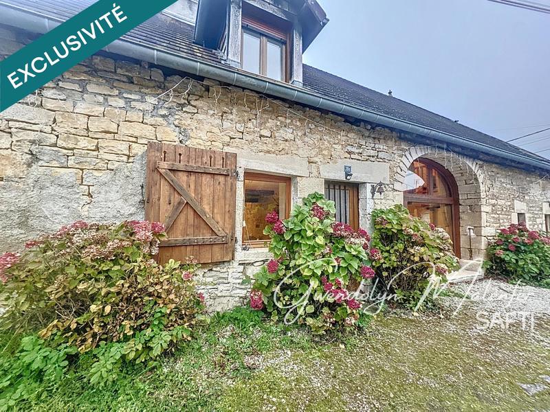 Maison - 225 m² - 8 pièces