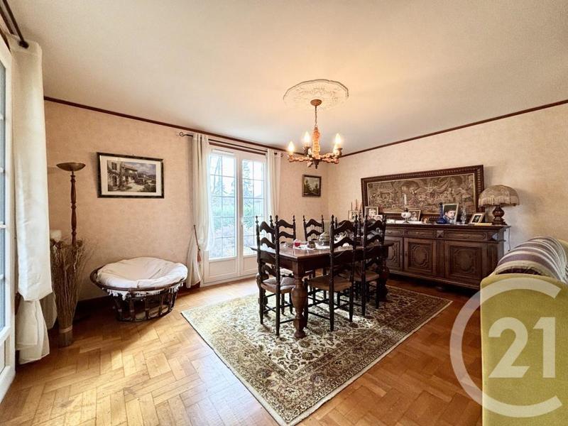 Maison - 113 m² - 6 pièces