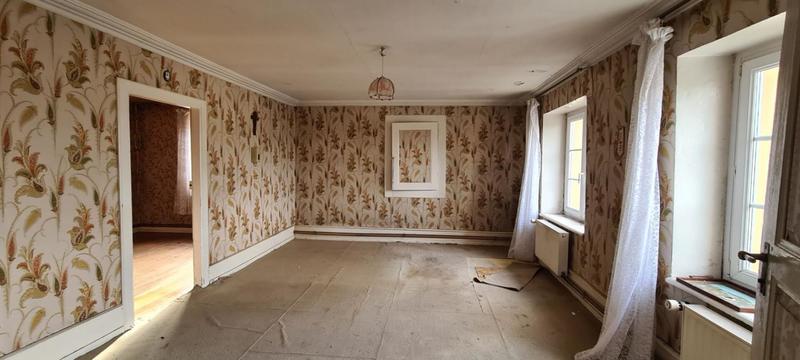 Maison - 86 m² - 5 pièces