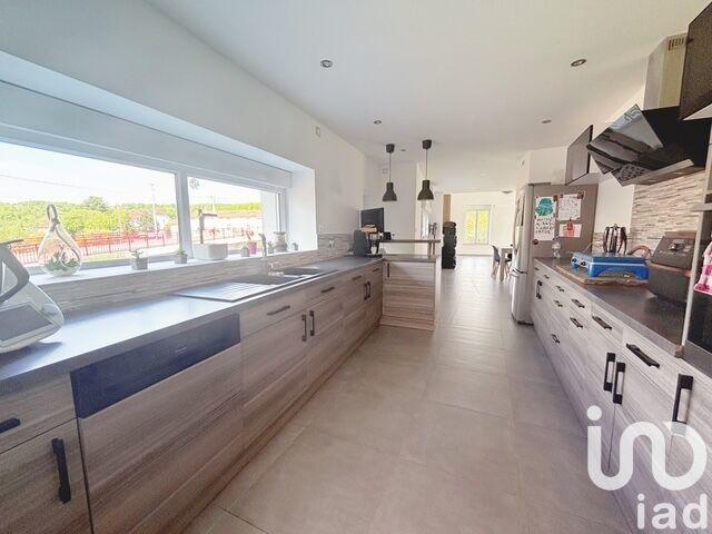 Maison - 150 m² - 6 pièces