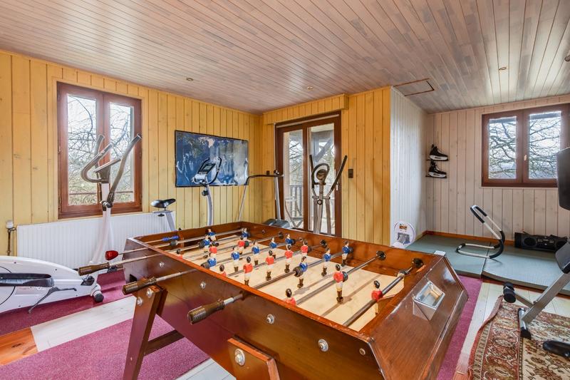 Maison - 285 m² - 12 pièces